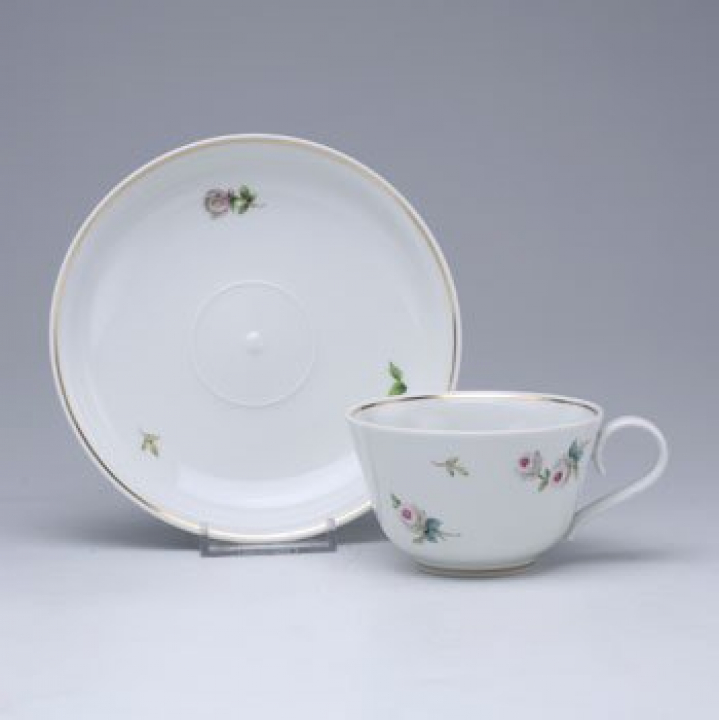 【倉庫取り寄せ商品】マイセン ホワイトミニローズ ティーカップ&ソーサー 018913-33633