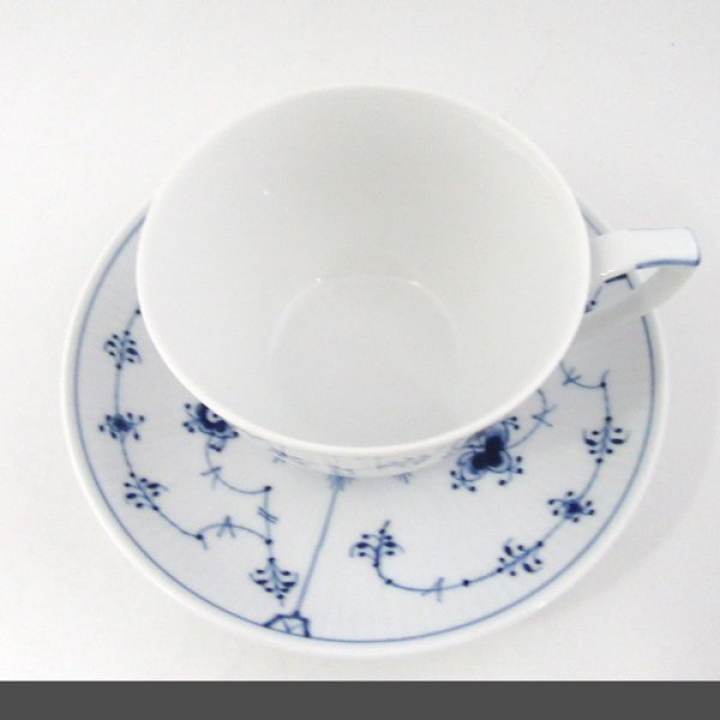 ロイヤルコペンハーゲン ブルーフルーテッドプレイン カプチーノカップ&ソーサー 1016757（1 101 086）
